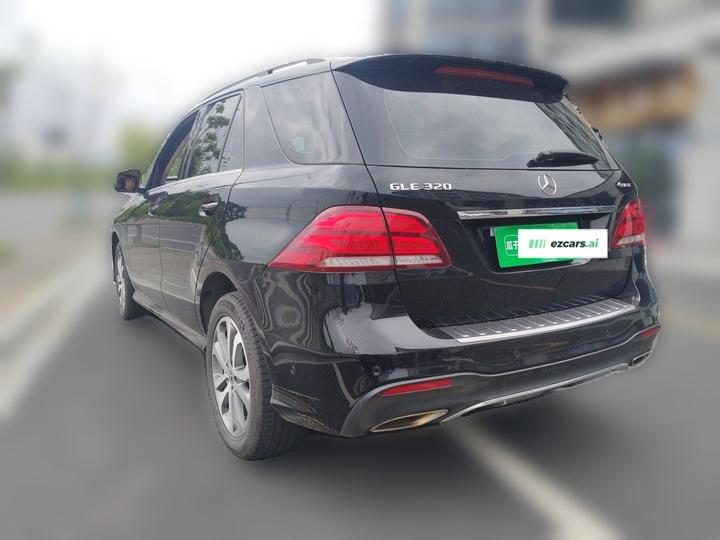GLE Imported 2017 GLE 320 4MATIC Dynamic photo 4