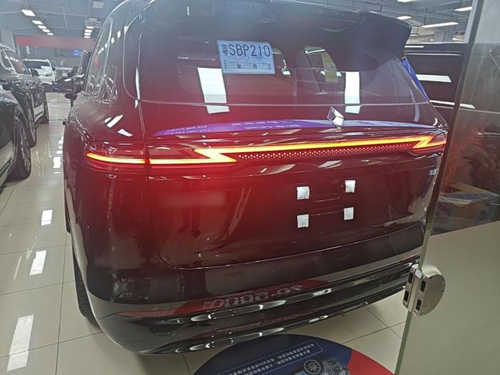 S 2026 235km AWD Qiankun Exclusive + photo 3