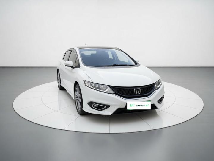 Jade 2013 1.8L AT Comfort 6-Seater photo 3