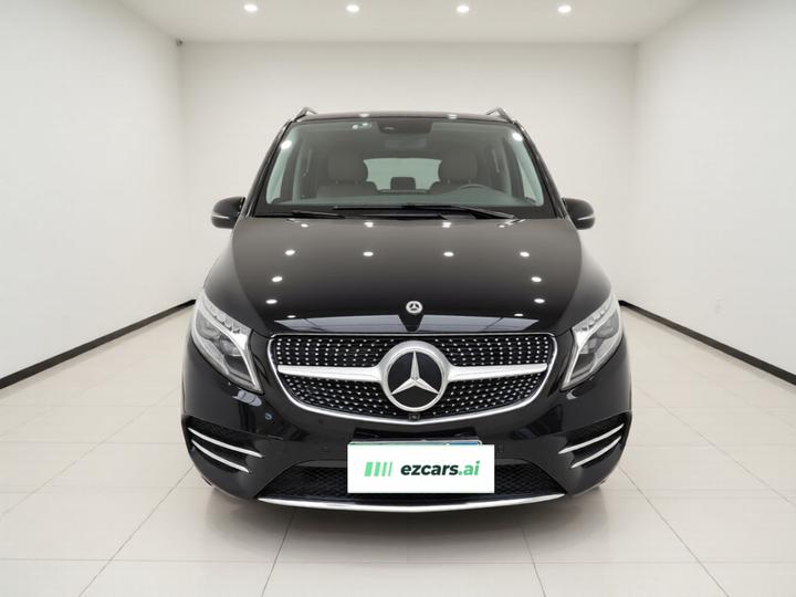 V-Class 2021 V 260 L Long Wheelbase Luxury photo 2