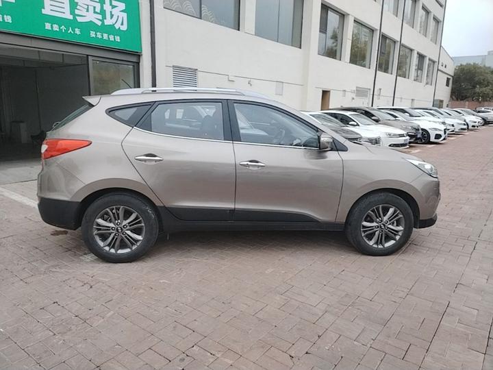 ix35 2013 2.0L AT RWD Smart GLS IV photo 4