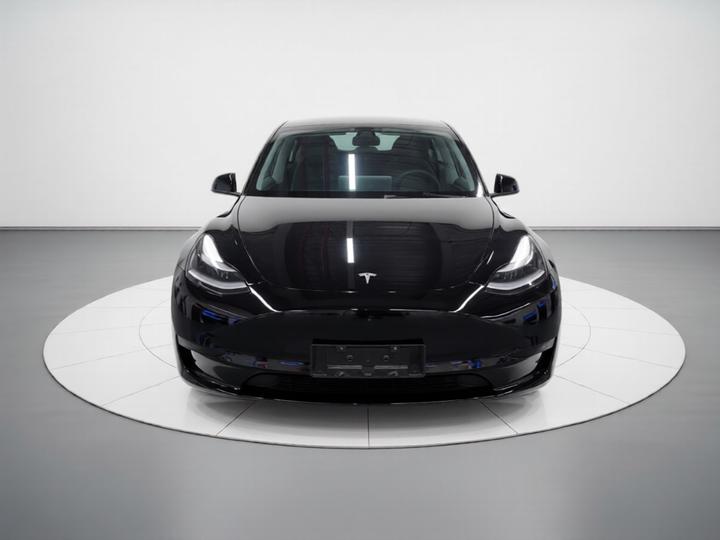Model Y 2022 Facelift RWD photo 2