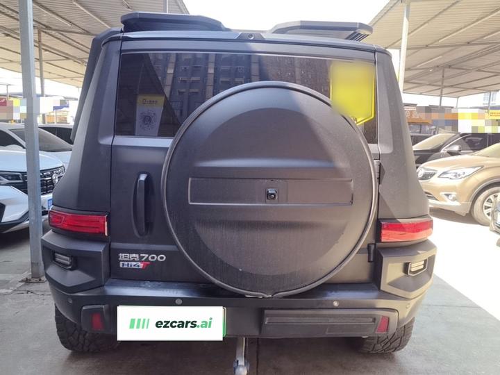 700 EV 2024 Hi4-T photo 3