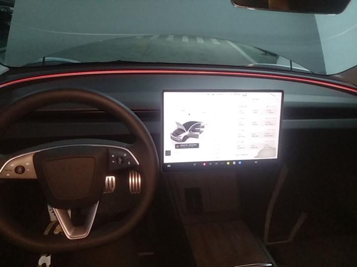 Model 3 2024 Performance AWD photo 5