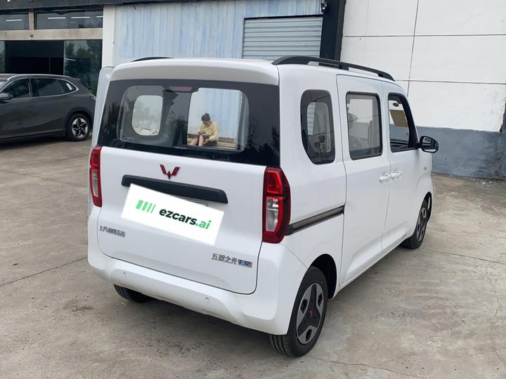 Wuling Zhiguang EV 2025 201km Comfort photo 6