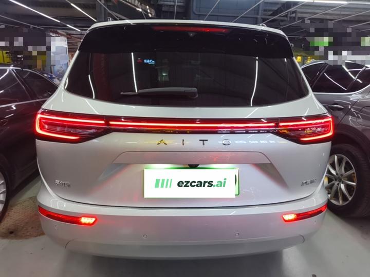 HIMA AITO M7 2024 1.5T ADAS AWD Max 5-Seater photo 5