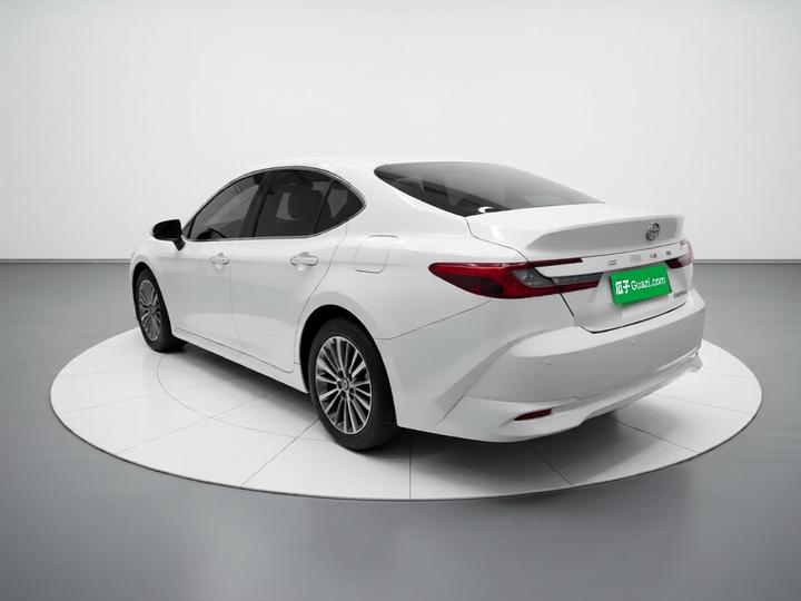 Camry 2024 2.0GVP Luxury photo 4