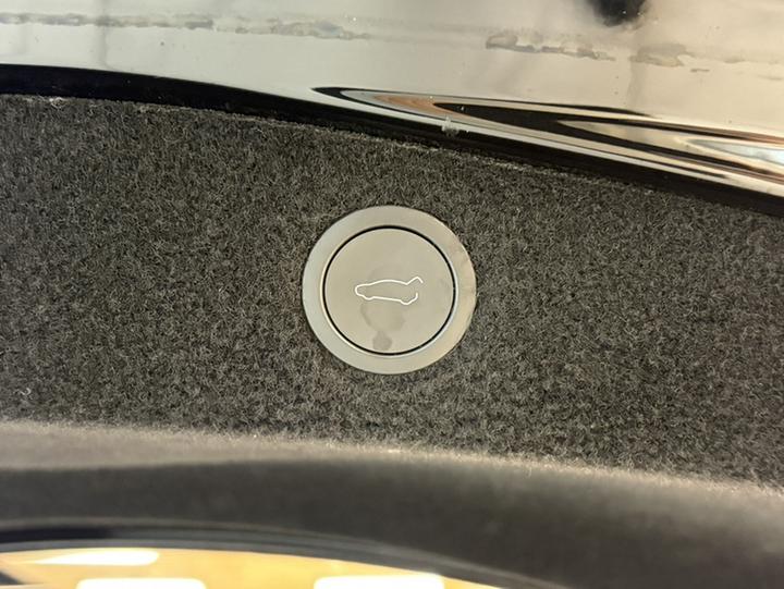 Model 3 2023 Long Range AWD photo 8