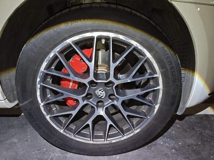 2014 Macan Turbo 3.6T photo 8