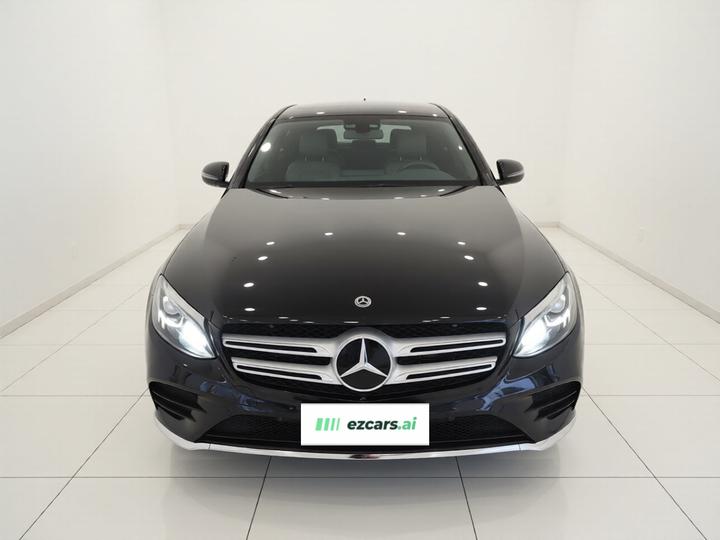 GLC 2019 Facelift GLC 260 L 4MATIC Luxury photo 2