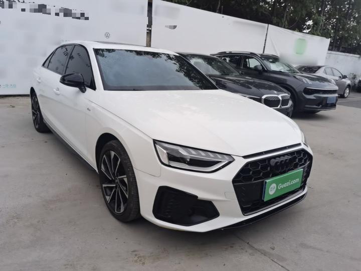 A4L 2023 40 TFSI Luxury Dynamic photo 3