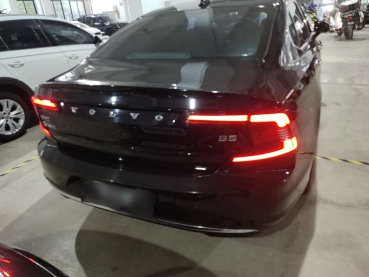 S90 2021 B5 Luxury photo 3