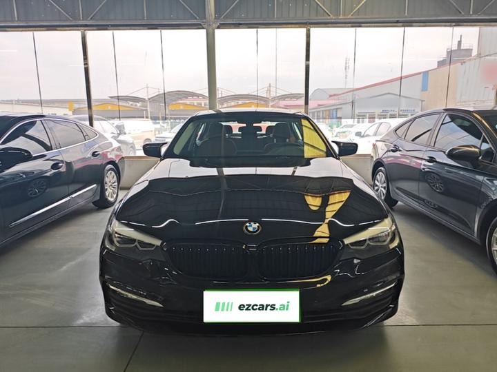 5 Series 2018 528Li Special photo 2