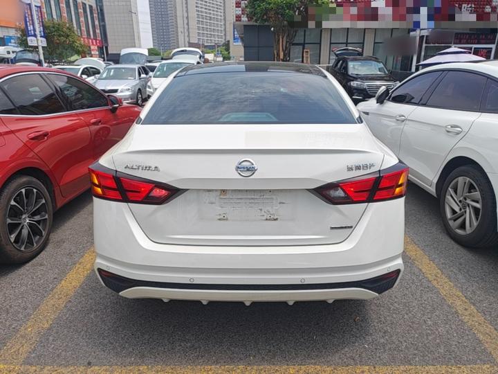 Teana 2021 2.0L XL Comfort photo 3