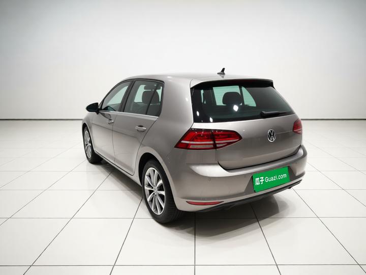 Golf 2016 230TSI AT Luxury photo 4