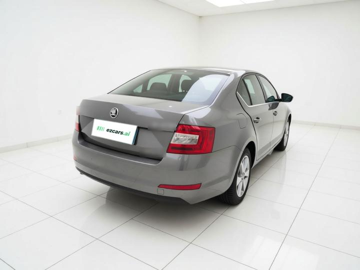 Octavia 2016 1.6L AT photo 6
