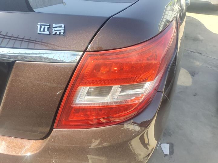 Vision 2016 1.5L MT photo 7