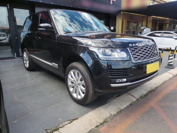 Range Rover Executive Parallel Import photo 3