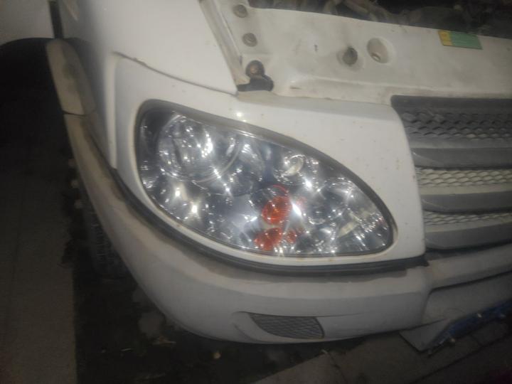 IVECO 2013 2.8T-A32 photo 7