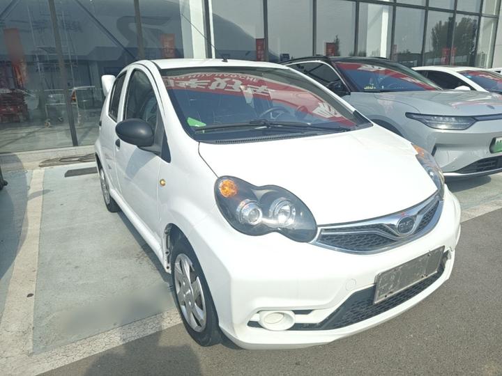 F0 2015 1.0L AMT photo 3
