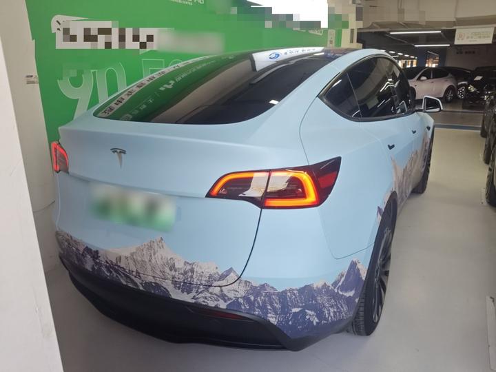 Model Y 2022 Facelift RWD photo 3