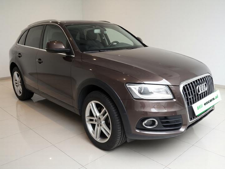 Q5 2017 40 TFSI Tech photo 3