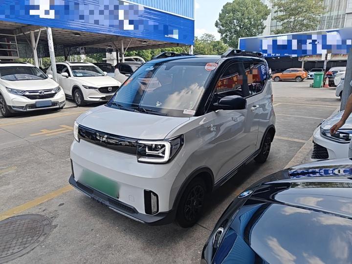 Hongguang MINIEV 2022 GAMEBOY 200km LFP