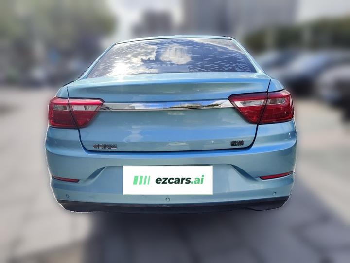 Vision 2020 Facelift 1.5L MT photo 5