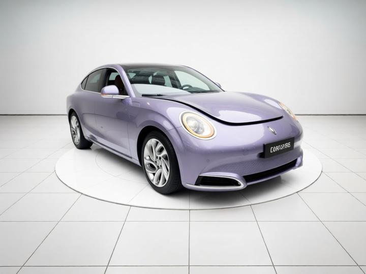 2022 555km Premium photo 3