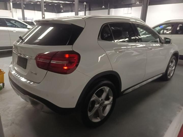 GLA 2017 GLA 200 Dynamic photo 4