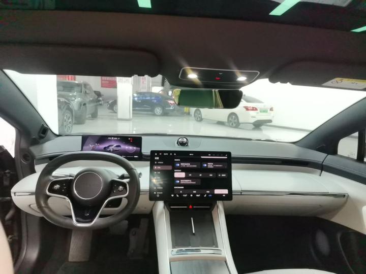 HIMA Luxeed S7 2024 Max photo 5