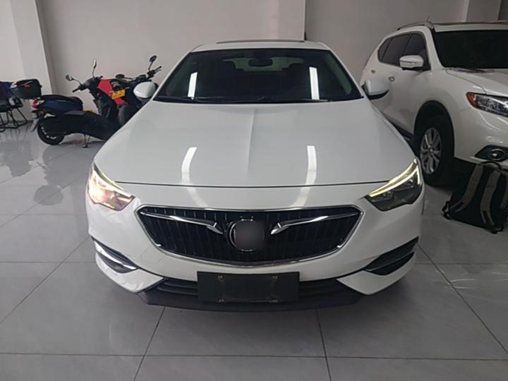 Regal 2019 20T Elite China VI photo 2