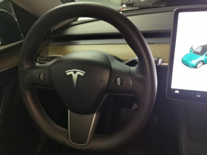 Model Y 2021 Long Range AWD 3D7 photo 6