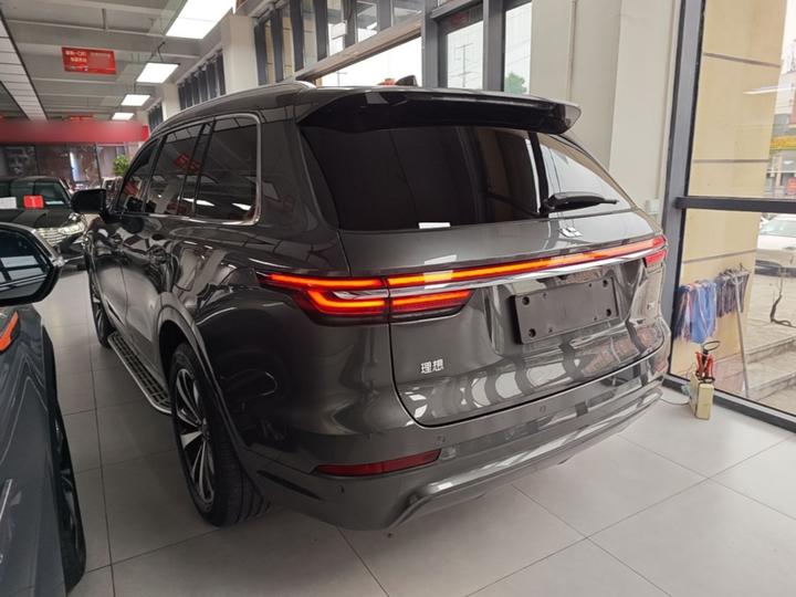 Li Auto ONE 2020 EREV 6-Seater photo 4