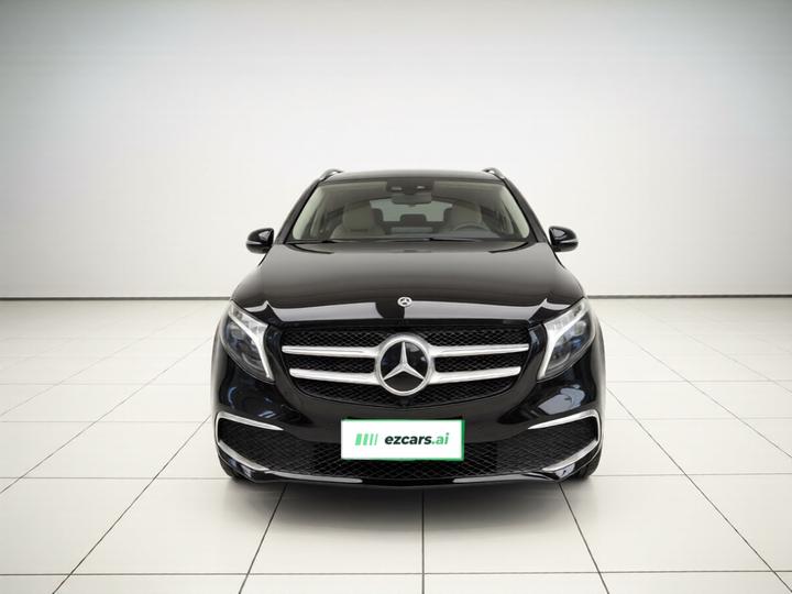 V-Class 2022 V 260 L Long Wheelbase Premium photo 2