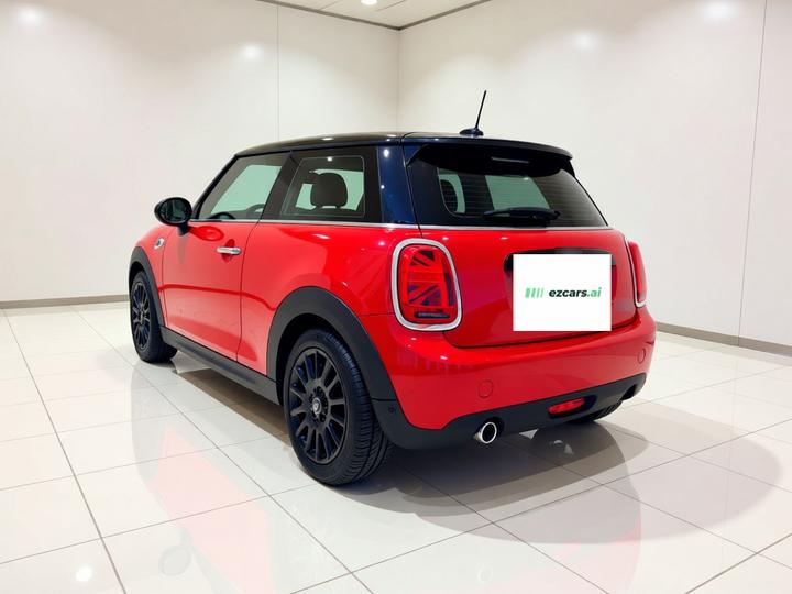 2021 1.5T COOPER Classic photo 4