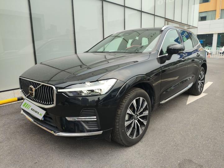 XC60 2025 B5 AWD Luxury