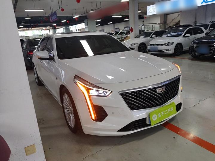 CT6 2022 28T Luxury photo 3