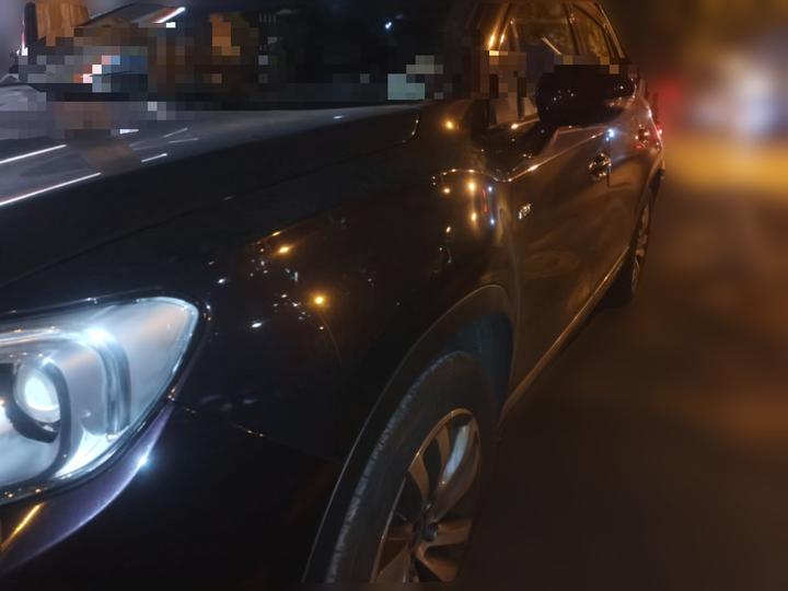 6 2014 1.6T Luxury THP200