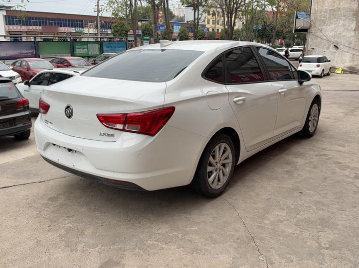 Verano 2018 Sedan 15S AT Leading photo 5