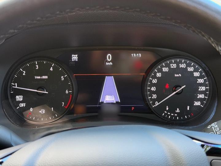 2020 28T AWD Exclusive Flagship photo 3