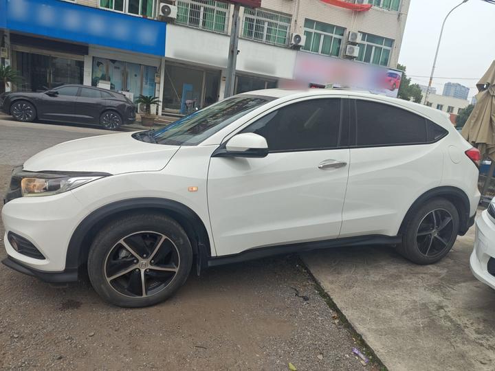 Vezel 2020 1.5L CVT photo 4
