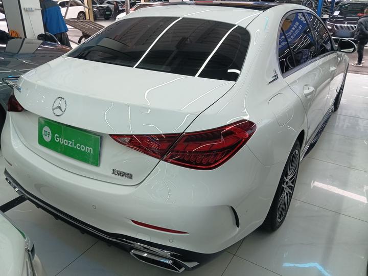C-Class 2023 Facelift C 260 L Sport photo 4