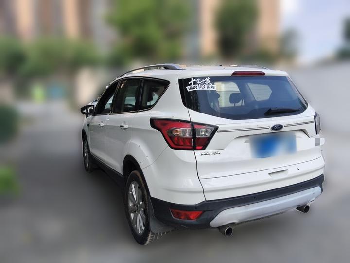 Kuga 2018 EcoBoost 180 RWD photo 4