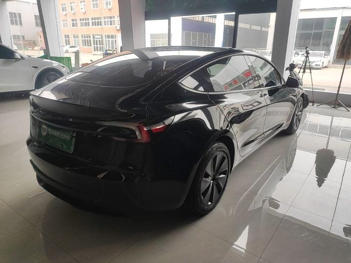 Model 3 2025 RWD photo 6