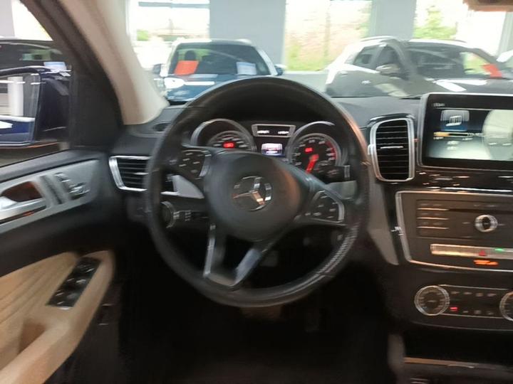 GLE Coupe 2015 GLE 320 4MATIC Coupe SUV photo 6