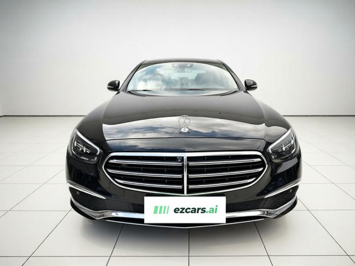 E-Class EV 2022 Facelift E 350 e L PHEV photo 2