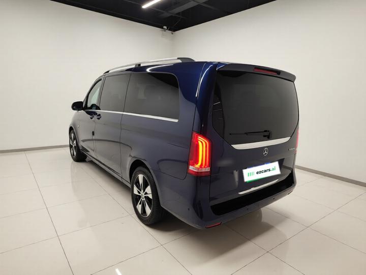 V-Class 2021 V 260 L Long Wheelbase Premium photo 4