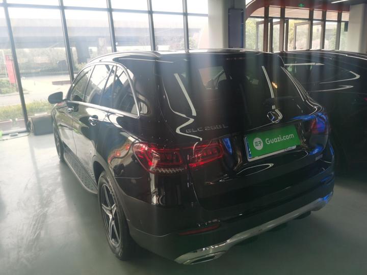 GLC 2020 Facelift GLC 260 L 4MATIC Dynamic photo 4