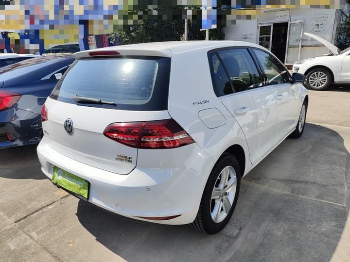 Golf 2017 230TSI AT Comfort Anniversary Edition photo 4